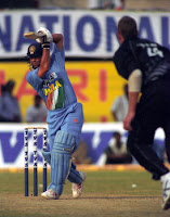 186*in 1999-2000, vs New Zealand, at Hyderabad