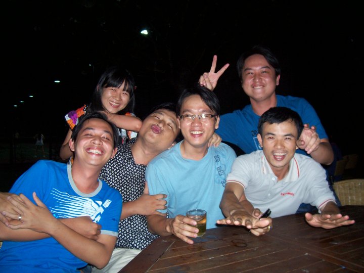 [24503_361061248816_799523816_3407398_2978038_n.jpg]