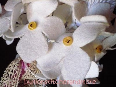 HANDMADE FELT BRIDAL BOUQUET Time really flies Today is the FIRST MONTH's