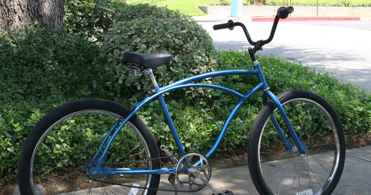 MODERN REVIVAL Vintage Mens Blue Beach Cruiser