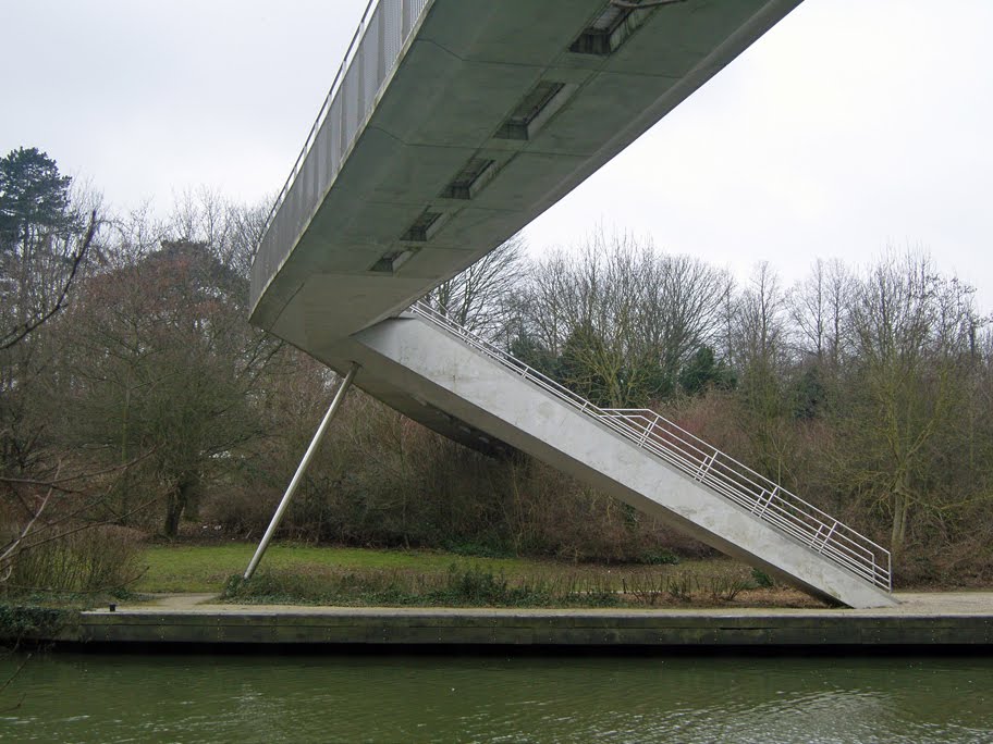The Happy Pontist Kent Bridges 2. Kent Messenger Millennium Bridge
