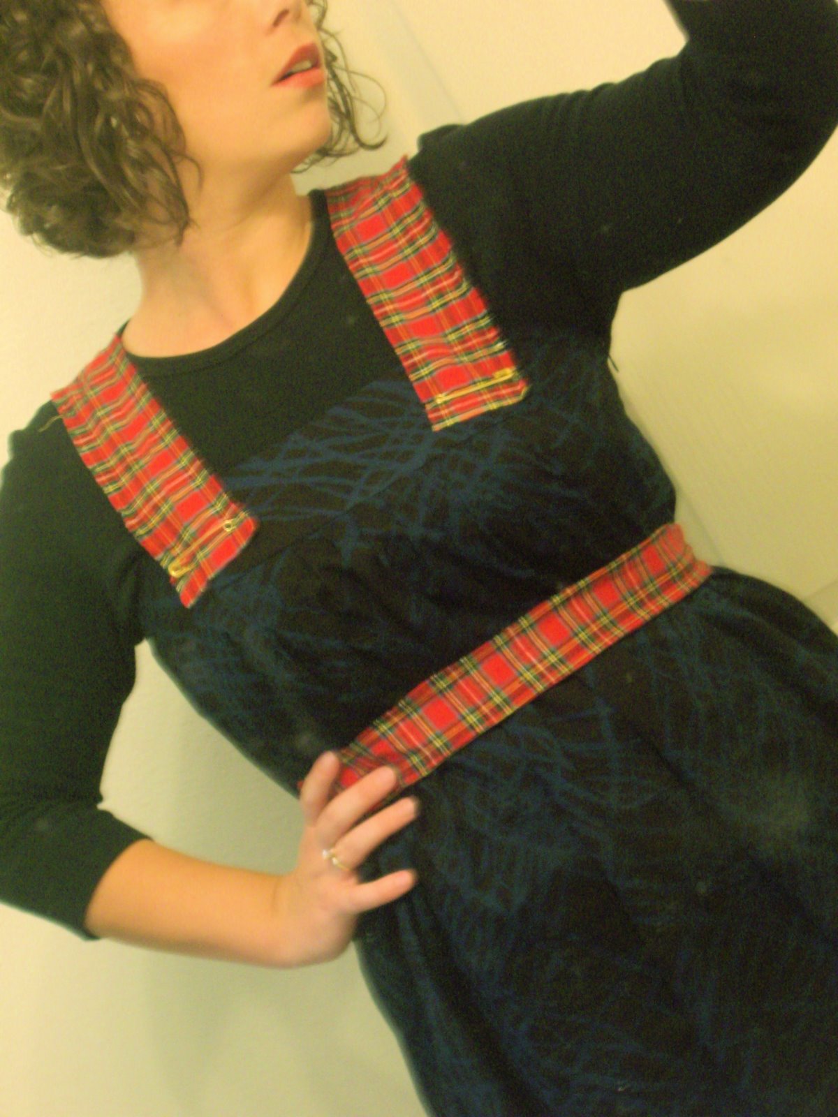 [skirt+model]