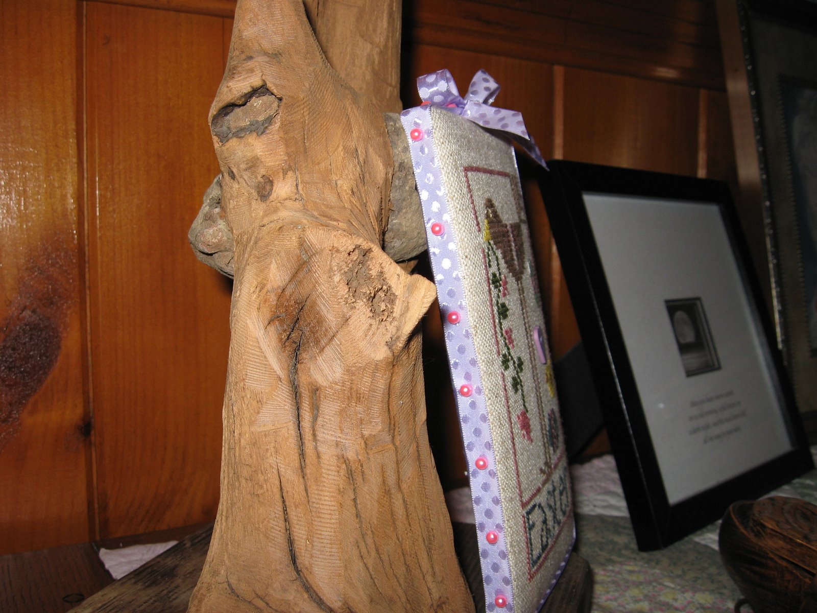 [Easter+pinkeep+side.JPG]