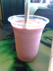 Yummy Strawberry Shake @ Forum