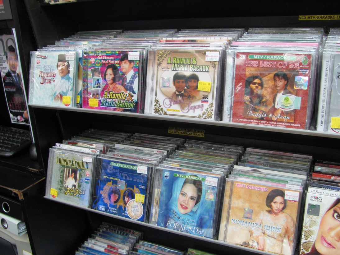 POP YEH YEH RESEARCH TRIP CD and DVD Store (Muzika Rekod) in Malay