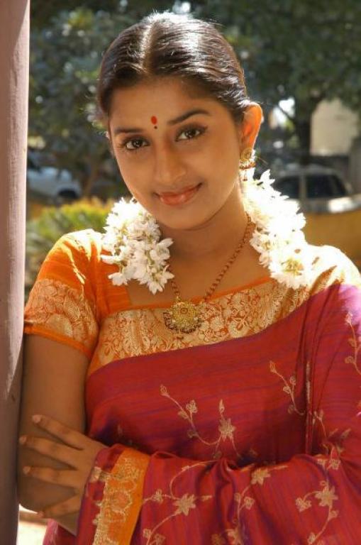 Indian Beautiful Actress South Indian Actress Meera Jasmine Movie Wallpapers Stills Pictures Photo Gallery