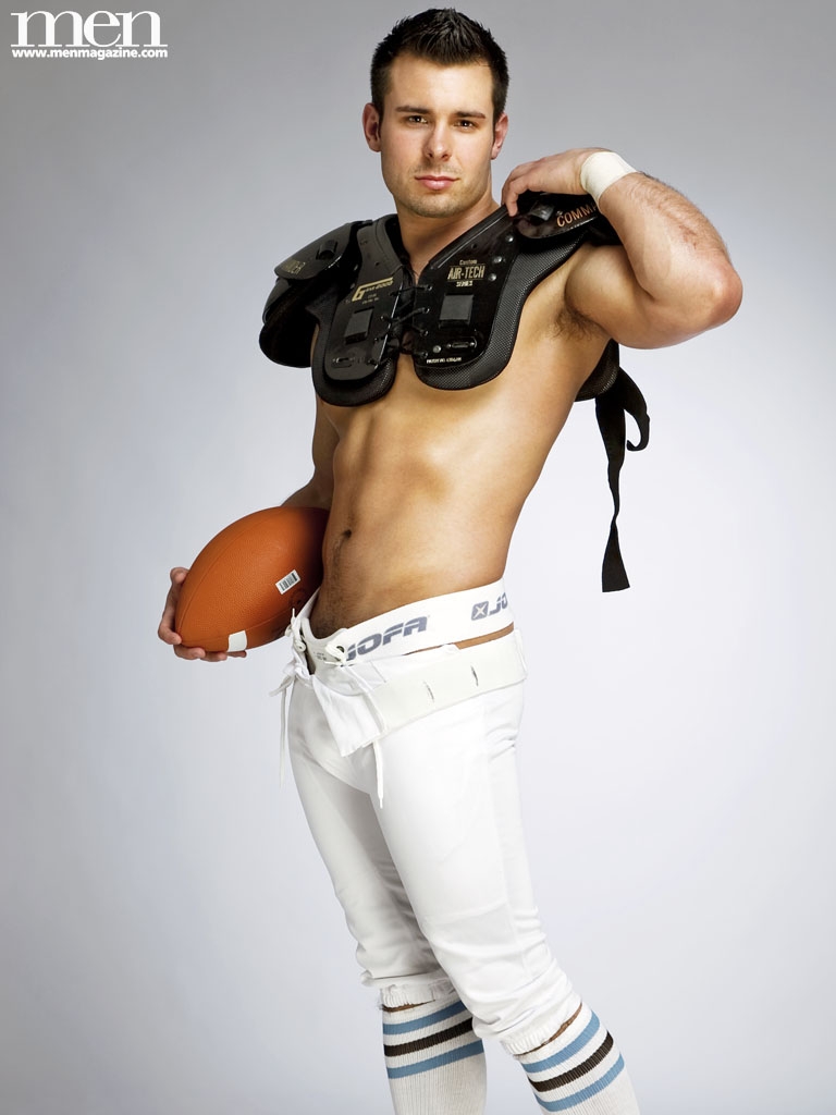 Hombres, sus pelotas y un poco mas