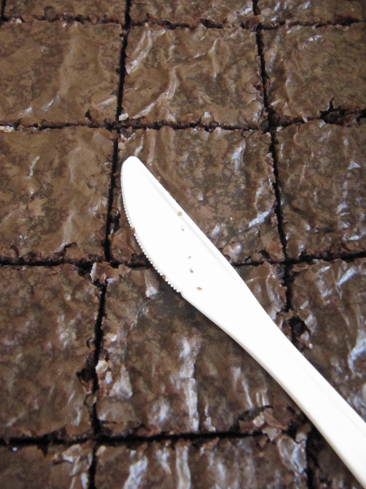 Sew Many Ways... Cutting Brownies The Easy Way...