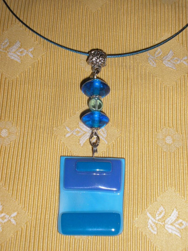[Fio+Fusing+Garg+Azul+2.JPG]