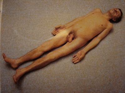 Esto está muerto Pap%C3%A1+muerto-Ron+Mueck