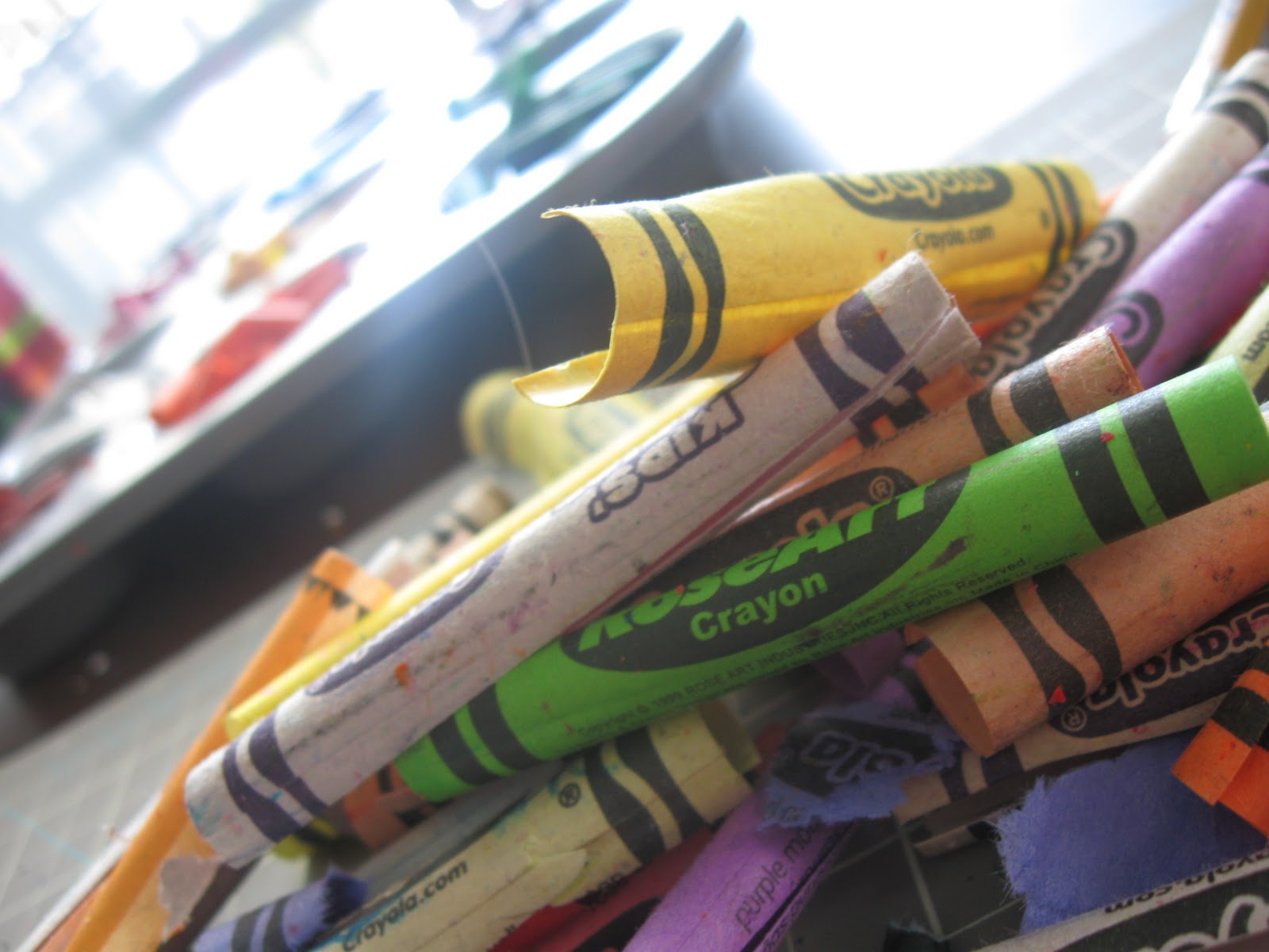 DIY Shaped Crayons Easy Handmade DIY Gifts