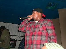Ray SwaG Doing Wat He Do Best RockN Da Stage
