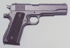 Pistol Colt M1911A1