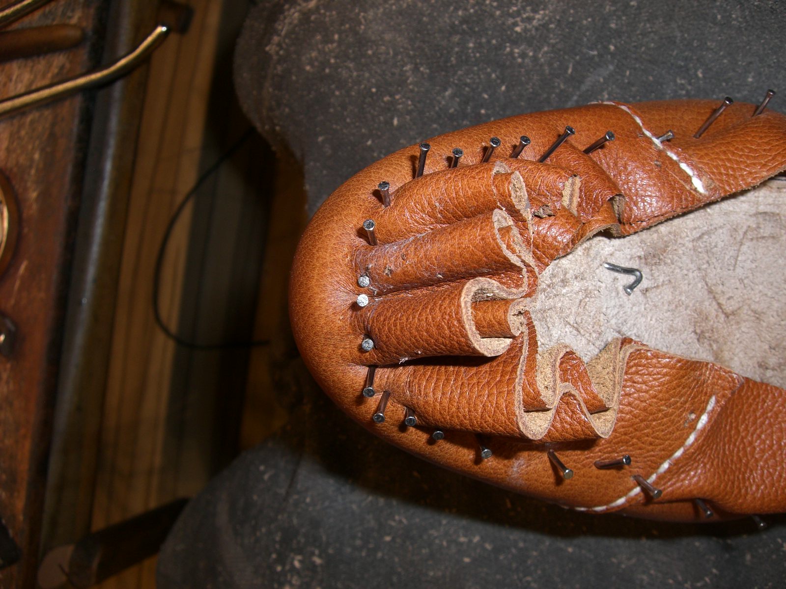 Bespoke Shoes Unlaced Lasting 3