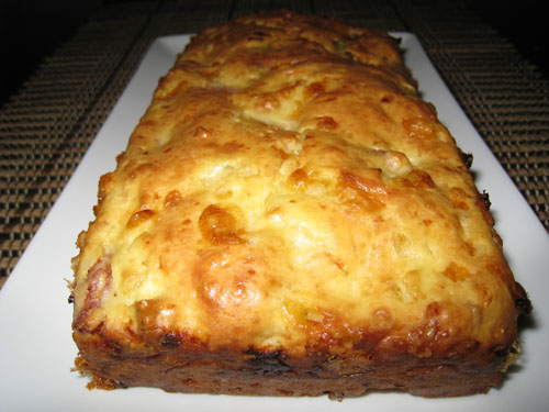 Cottage Cheese and Egg Muffin Loaf with Ham and Cheddar Cheese Cottage Cheese and Egg Muffin Loaf with Ham and Cheddar Cheese