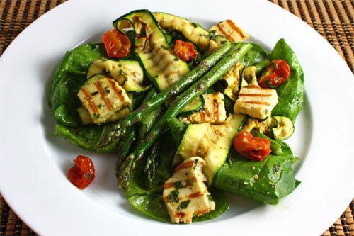 Lucien Aubey - Page 42 Grilled+Asparagus,+Zucchini+and+Halloumi+Salad+500