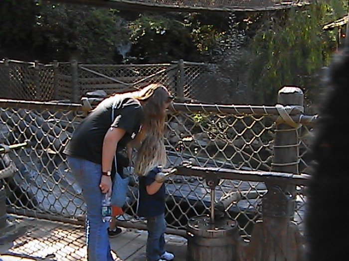 [PiratesIslandboatpump.jpg]
