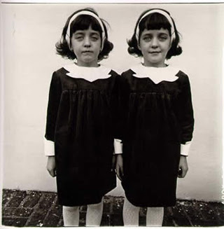 Diane-Arbus-Twins.jpg