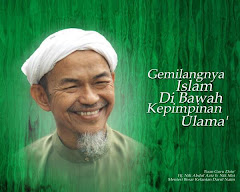 Tuan Guru Datuk Hj. Nik Abdul Aziz Bin Nik Mat Menteri Besar Kelantan