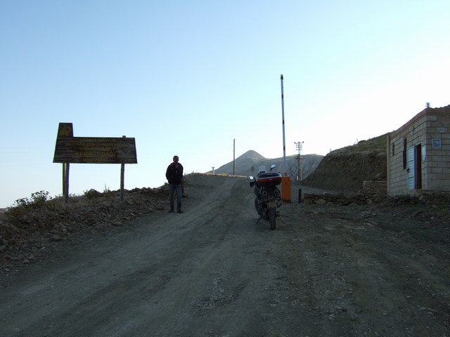 [mini-DSCF0376.JPG]