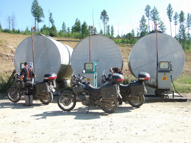 [mini-DSCF0750.JPG]