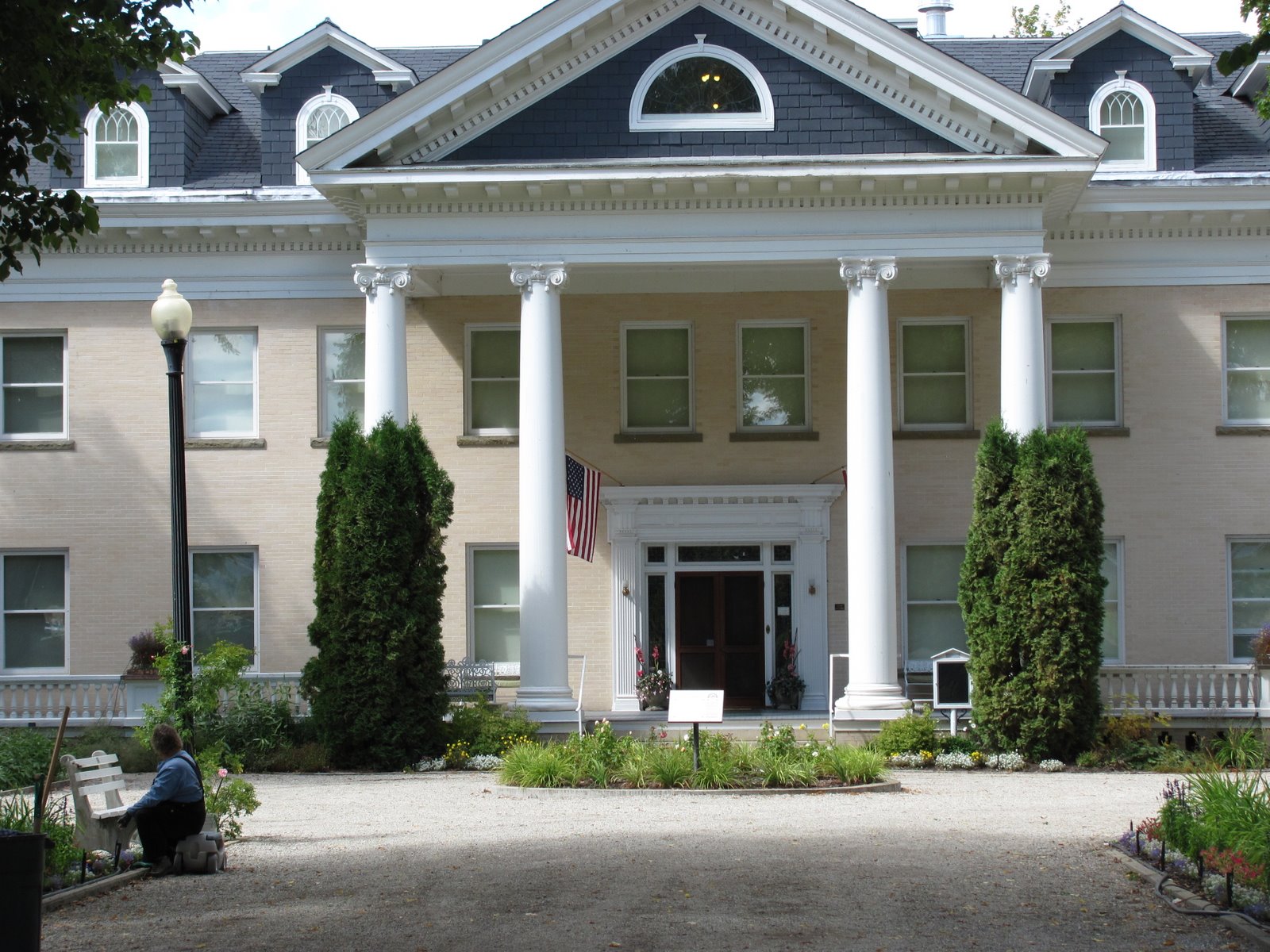 Candy n John RV Daly Mansion in Hamilton, MT