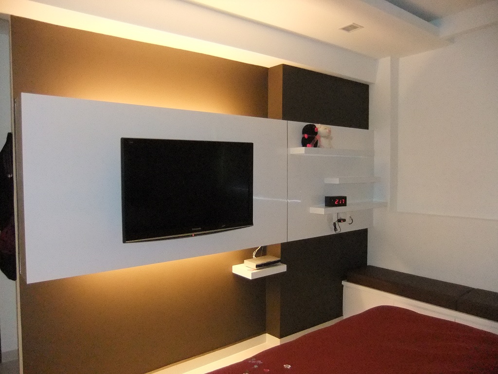TV Feature Wall