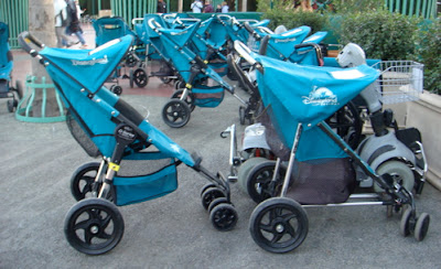 strollers allowed at disneyland