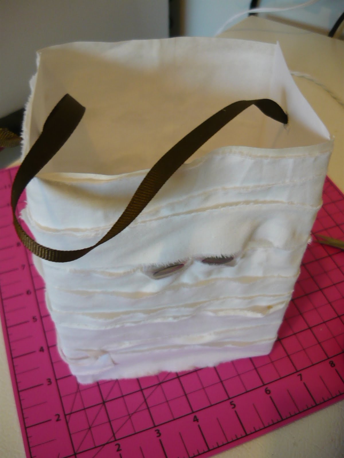 Small Fry & Co. Mummy Bag Tutorial