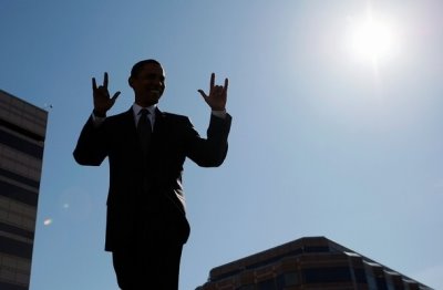 [obama-hand-sign.jpg]