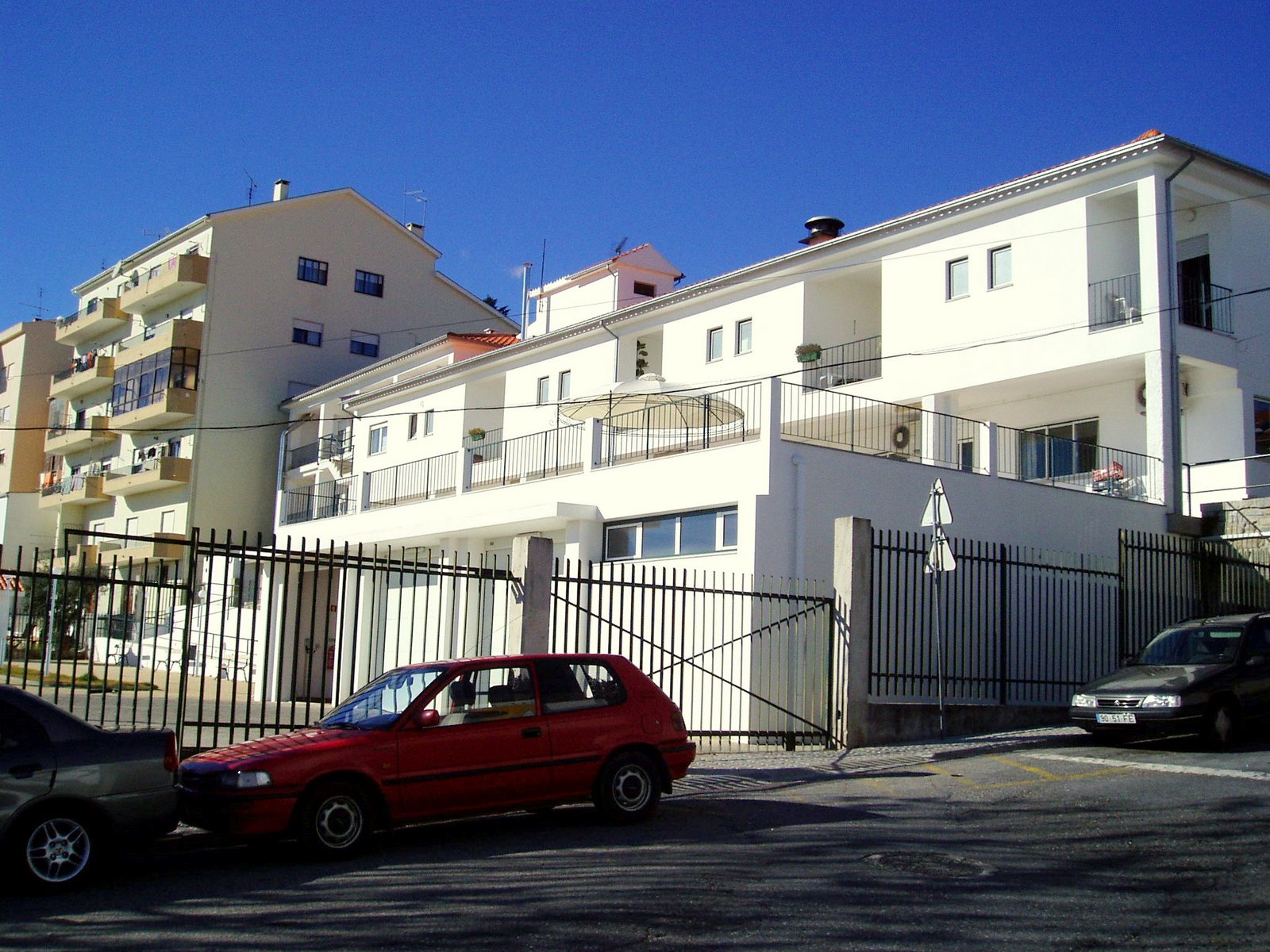 [PB230007.JPG]