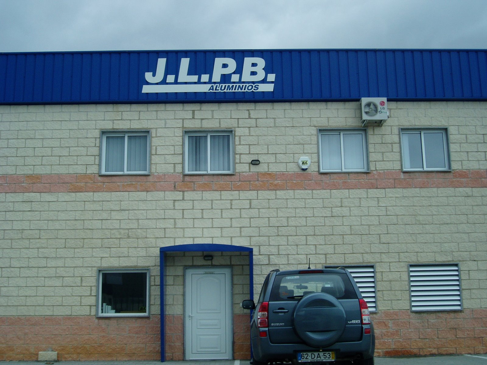 [P1270058.JPG]