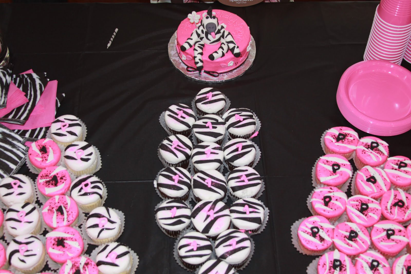 Fondant Cakes Zebra