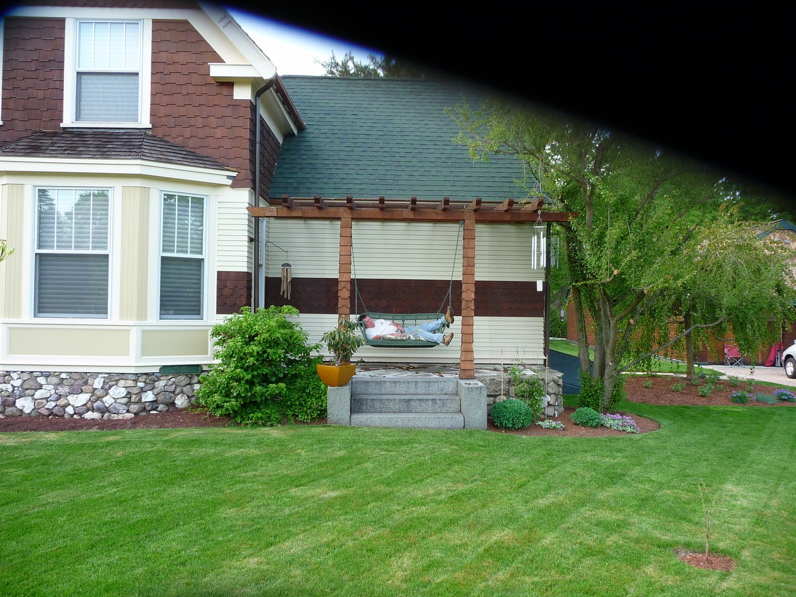 ctcinteriors: Pergola Porch Swing