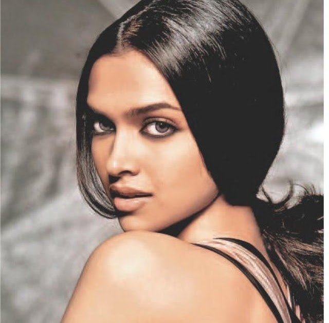 Deepika Padukone in a Sexy Backless Dress | Desktop screen pictures