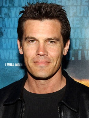 All New Celebrity: Josh Brolin Height