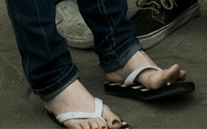 Hollywood Star Feet: Hayley Williams Feet.