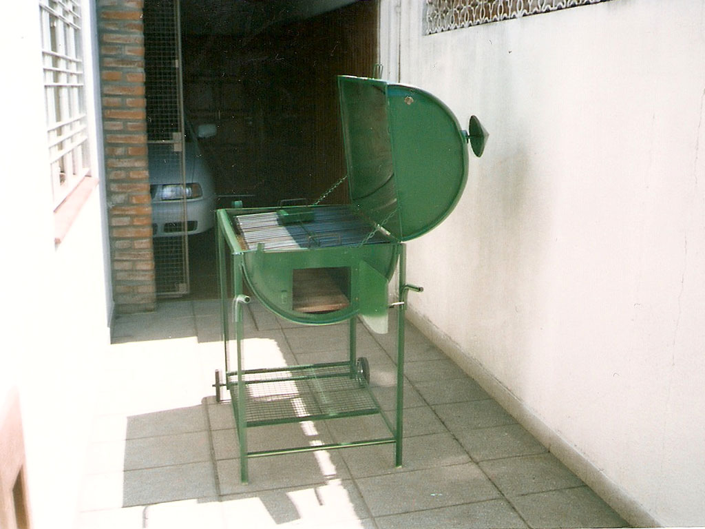 Asadores Criollos: Parrilla móvil