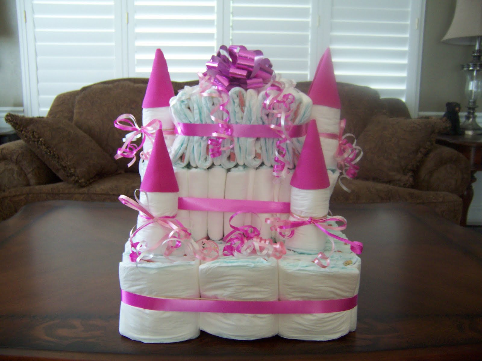 Lisa's Food & Crafts! How to make a diaper castle cake on a budget!