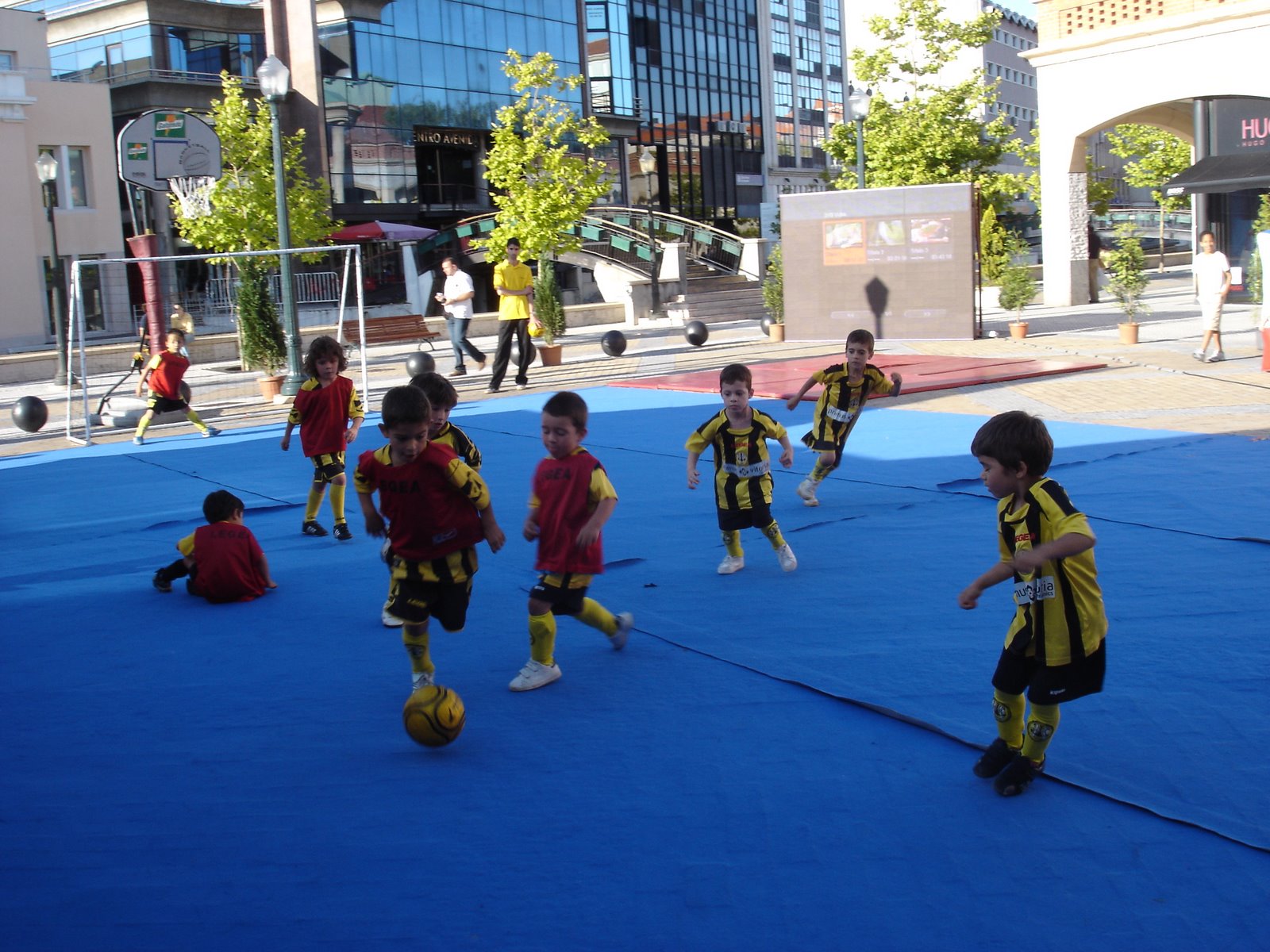 [Expo_Beira_Mar_2009.JPG]