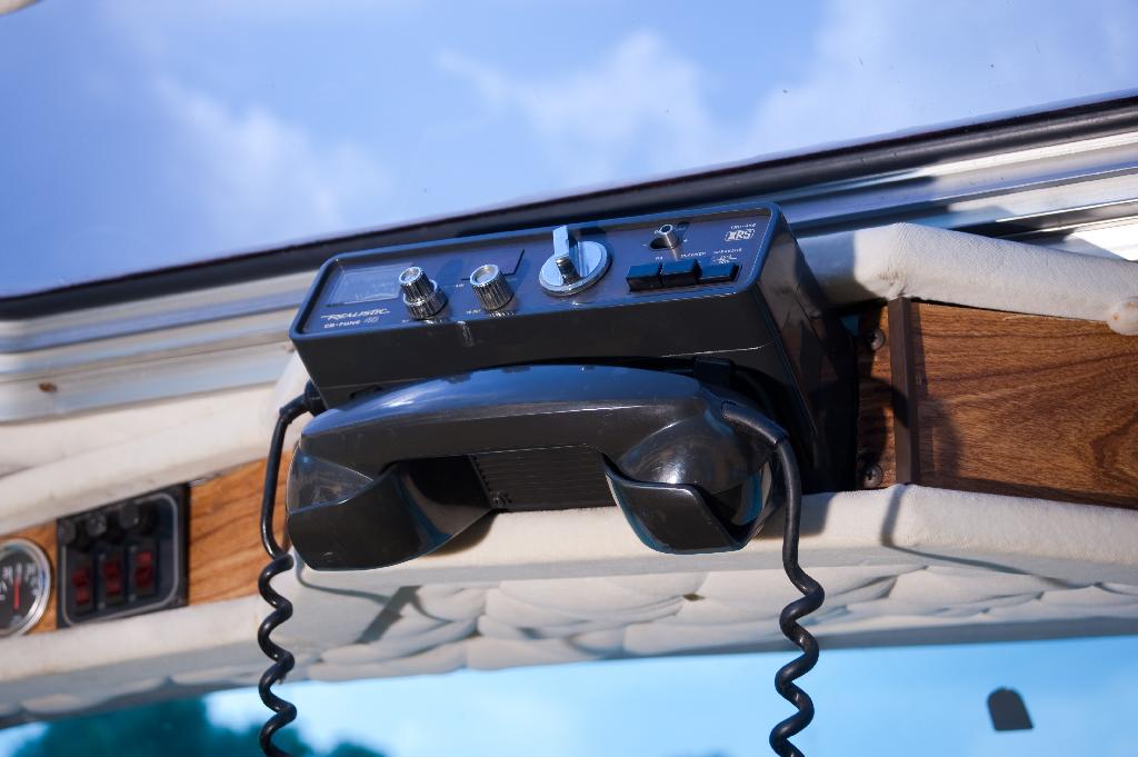 Vandoleros, Van Club CB radio...