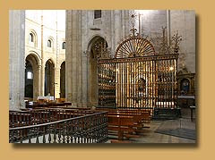 Sepulcro del santo