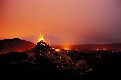 dr tom pfeiffer amazing pictures volcano