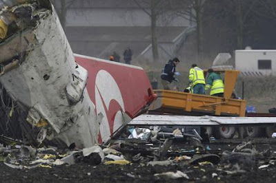 3 Americans dead in Afghan plane crash http://news-updations.blogspot.com