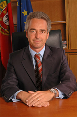 [trindade.jpg]