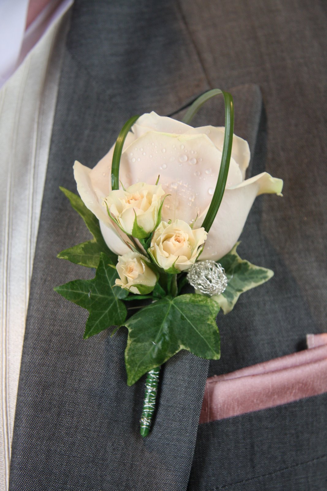 Flower Design Buttonhole & Corsage Blog Groom's Blush Pink Boutonniere