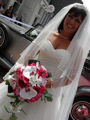Niccola looked utterly ravishing and her wedding bouquet was a perfect shape