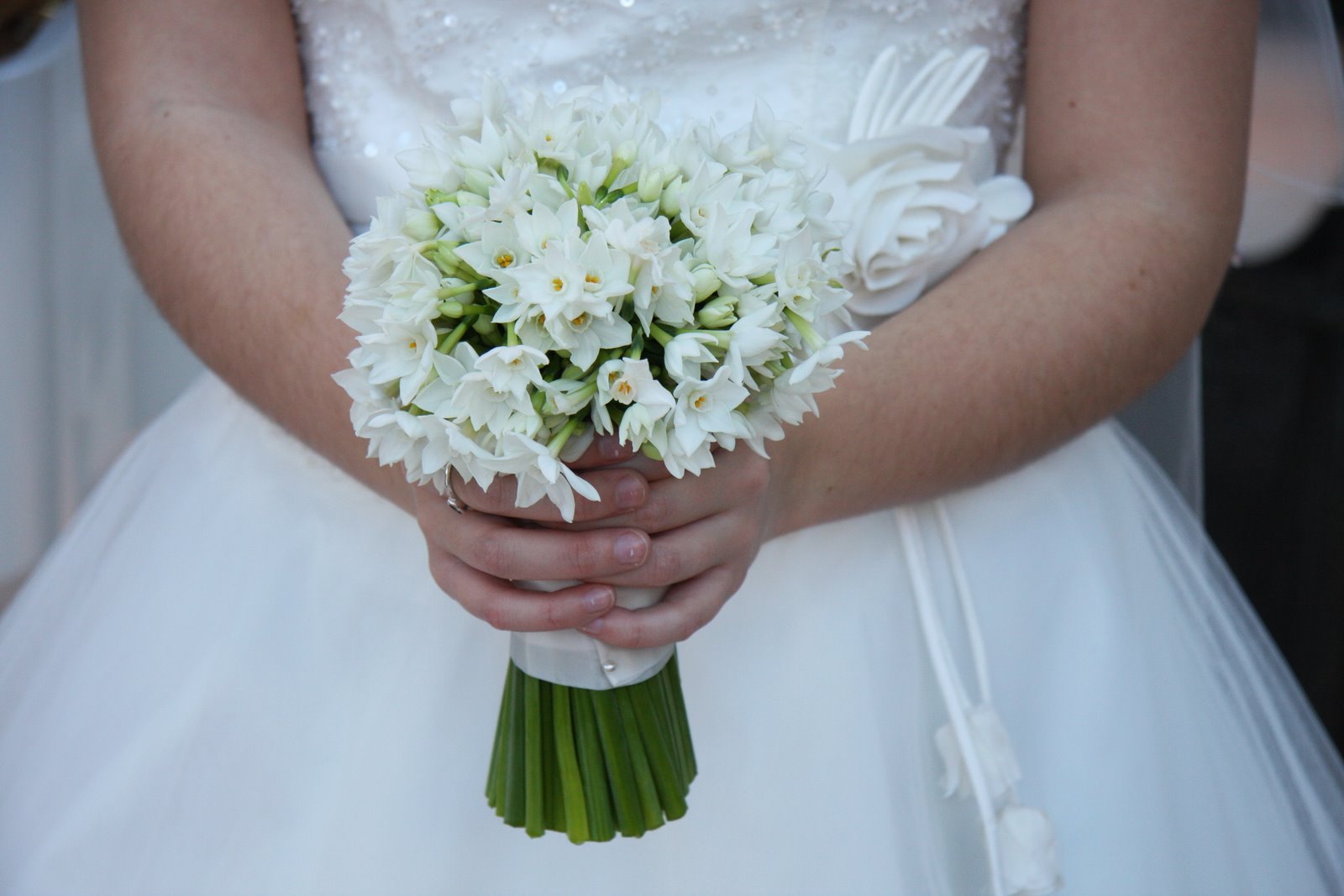 The Flower Magician Paper White Wedding Bouquet "Glorious"