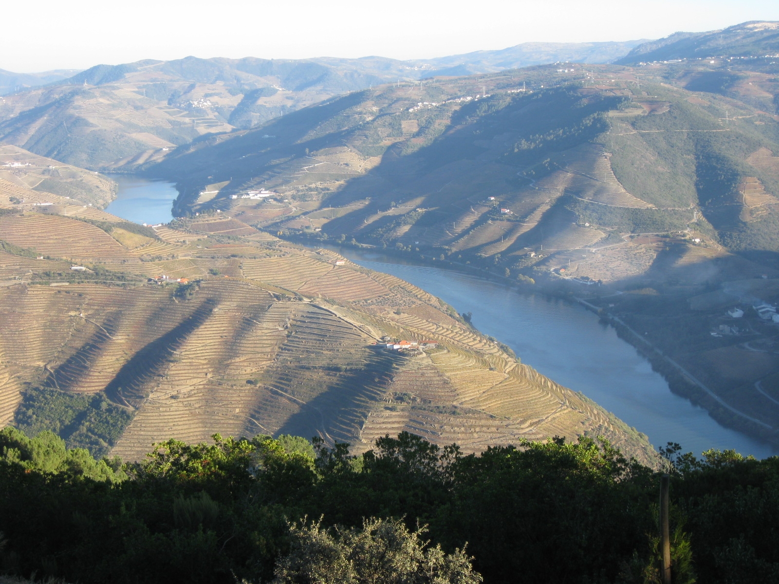 [douro.JPG]