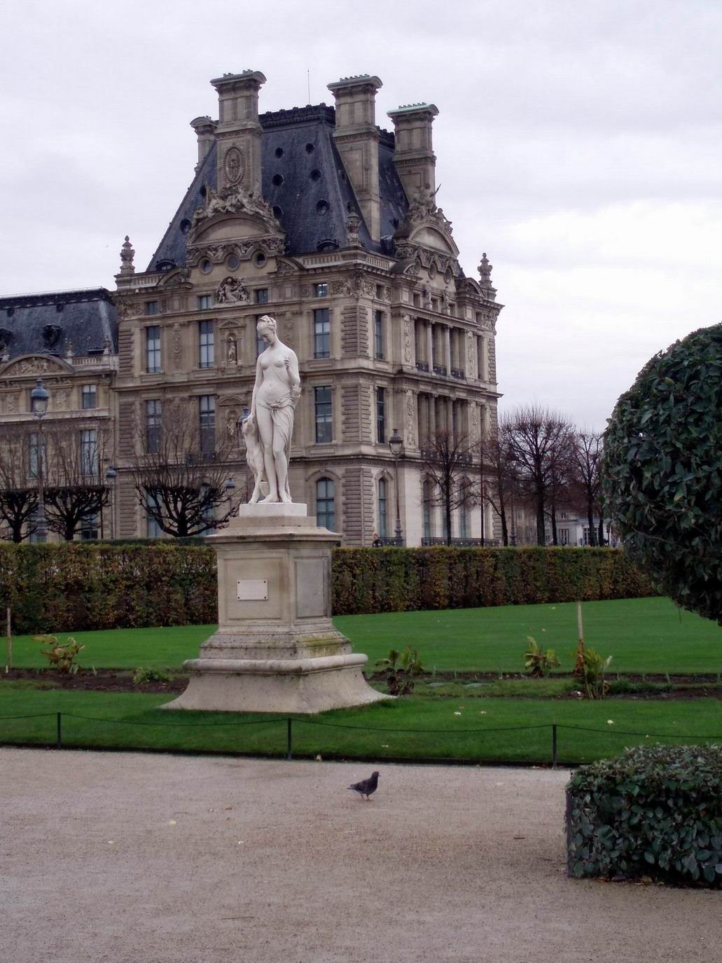 [parisanatereso62208.JPG]